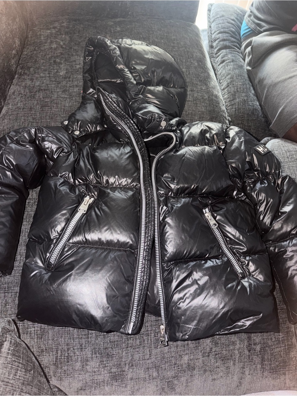 Kids Black Mackage